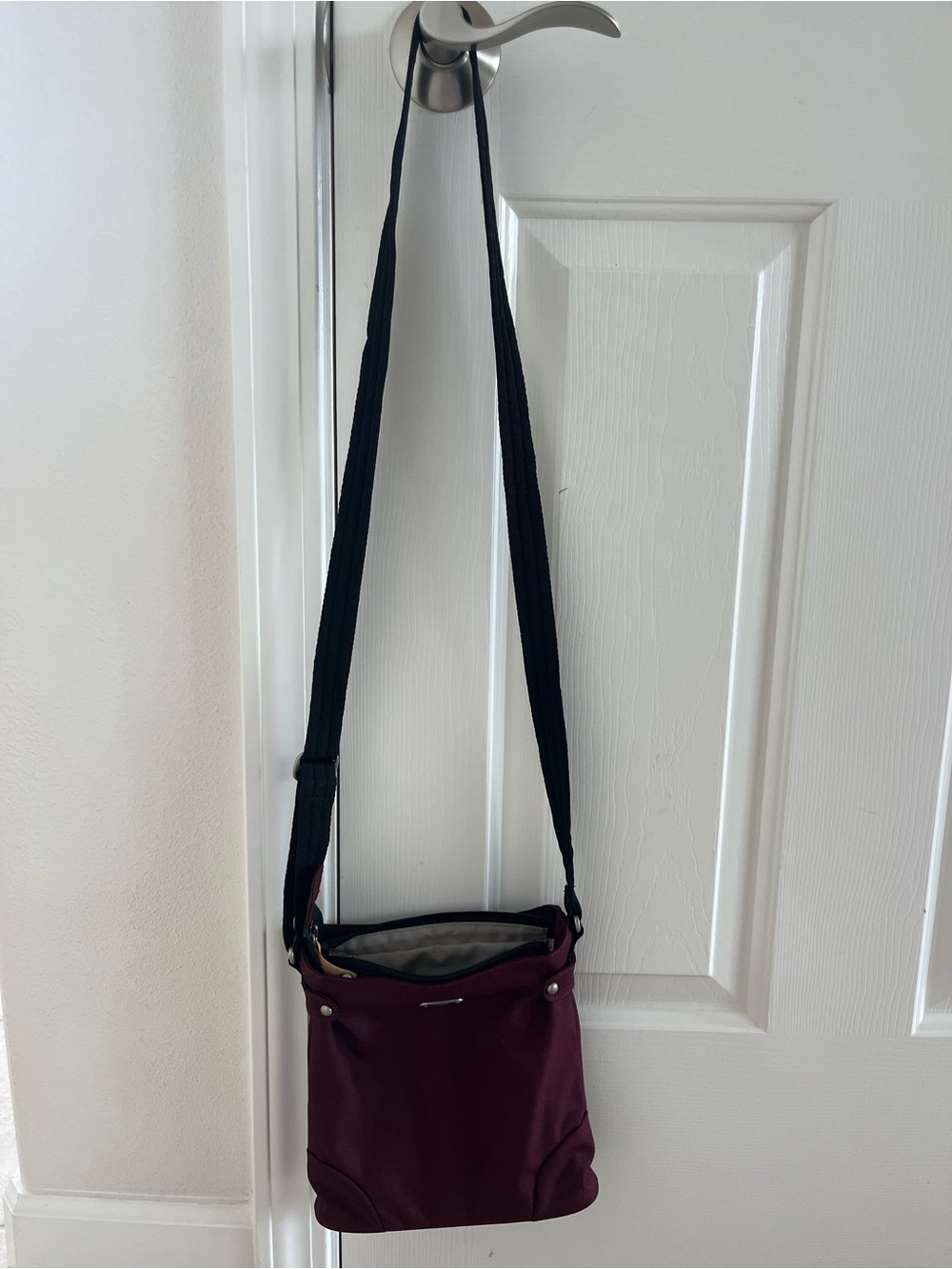 REI Burgundy Crossbody Shoulder Bag with Adjustable Black Strap